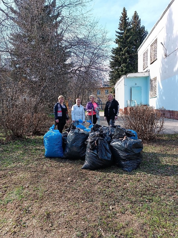 22 апреля в Нижнем Новгороде в рамках Всероссийского субботника прошел общегородской субботник. 